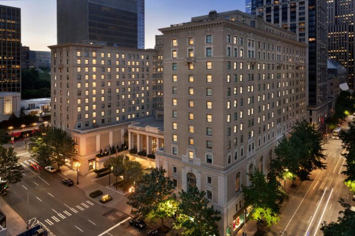 The Fairmont Olympic Hotel, A Partner Hotel of The Luxury Travel Agency