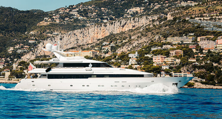 Yacht Charter